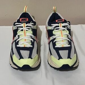 Nike Vomero 5 Sneakers